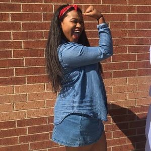 Meet your Posher, Timique